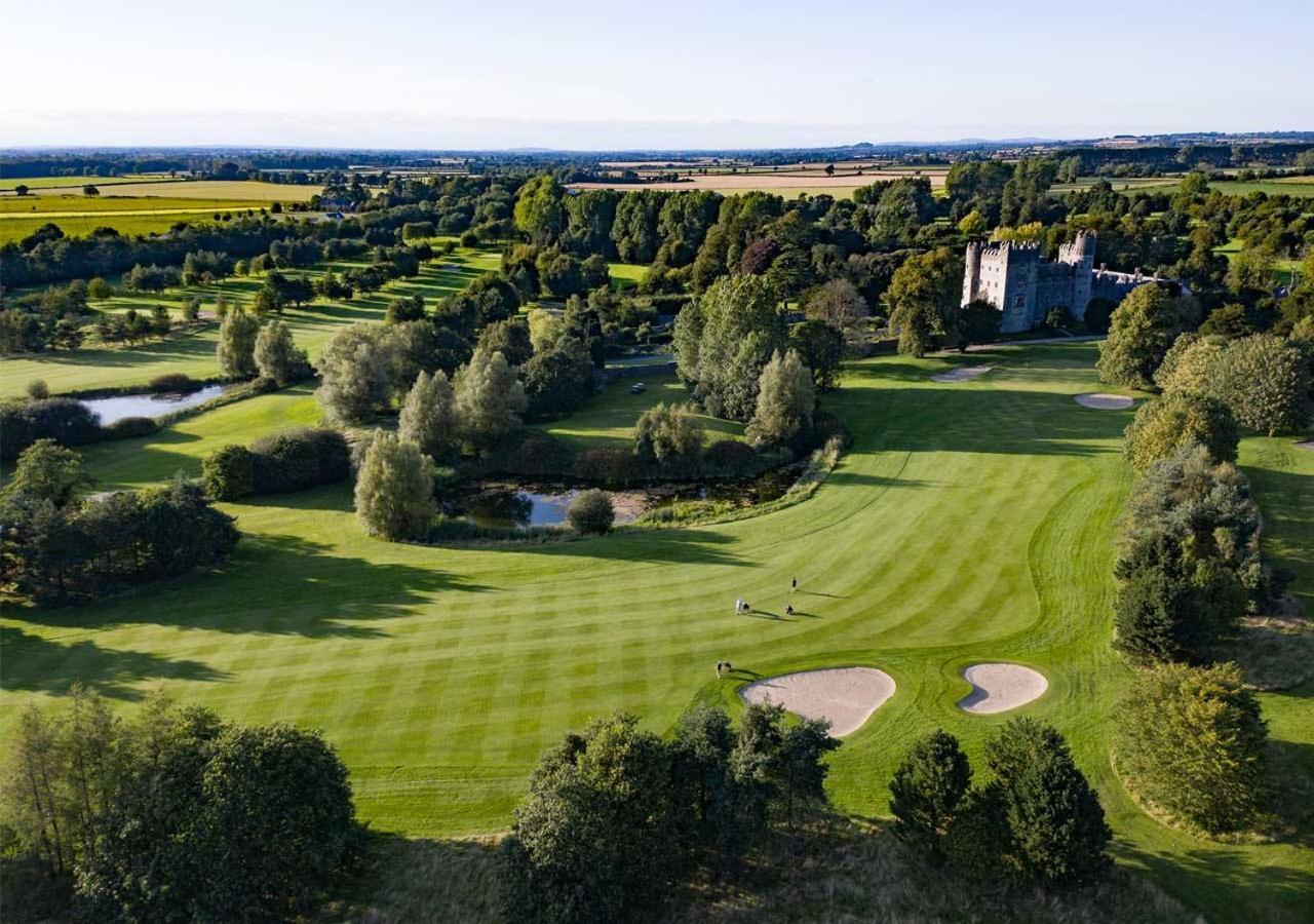 The Lodges At Kilkea Castle Extérieur photo